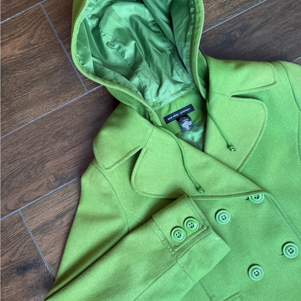 New York & Company Vibrant Green Peacoat